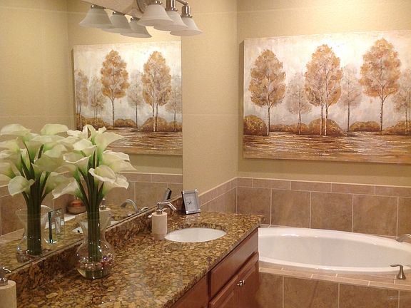 5th image of 28560 Carlow Ct Unit 703