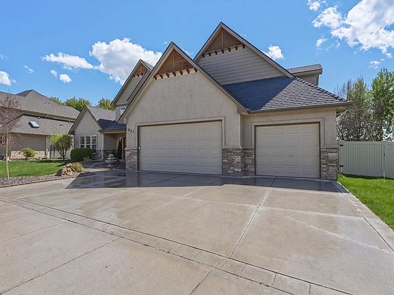 3rd image of 553 E Forest Ridge Dr