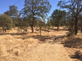 3030 Colonial Ave, Redding, CA 96003