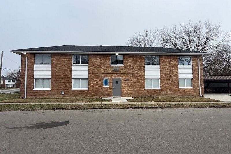 1st image of 15511 Florence St