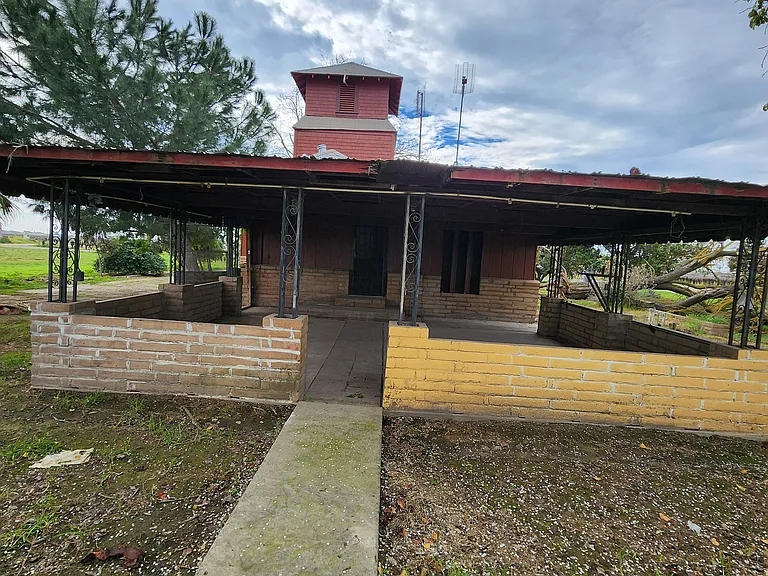 8682 E Nebraska Ave — Photo 14