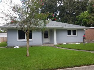 524 Roseland Pkwy, Harahan, LA 70123