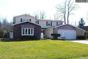 2nd image of 772 Valley Dr