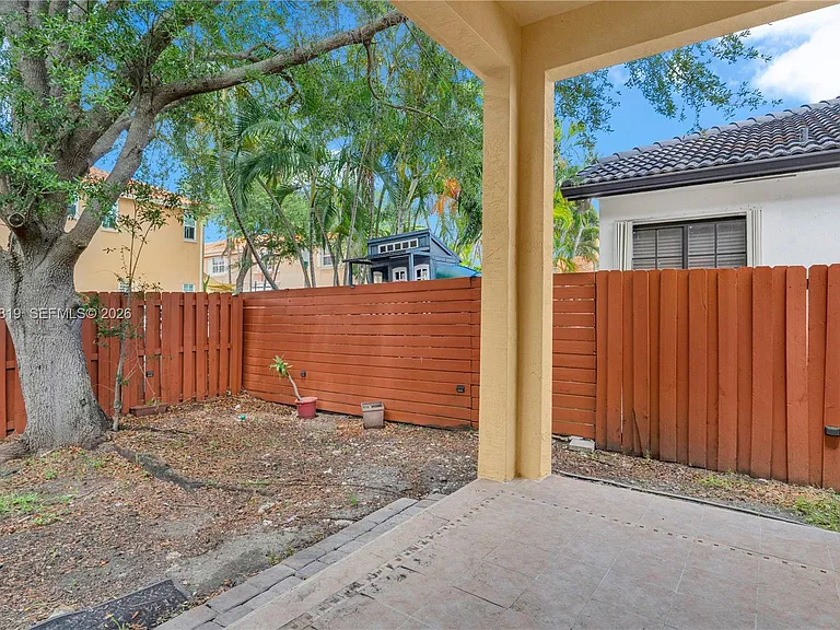 15339 SW 32nd Ter — Photo 33