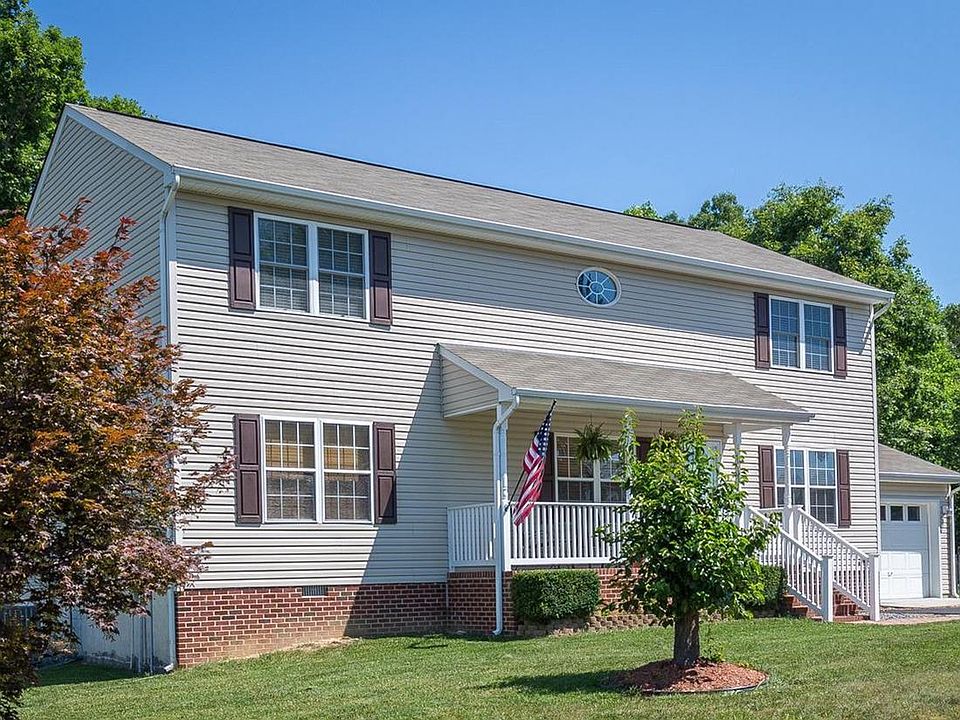 1st image of 4405 Hastings Ct W