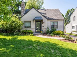 127 Nottingham Rd, Columbus, OH 43214