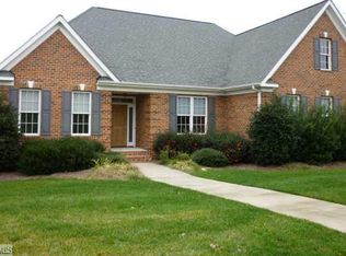4300 Poplar Creek Dr, High Pt, NC 27265