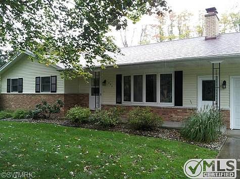 3rd image of 295 McVea Dr