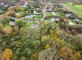 Main Rd, Riverhead, NY 11901