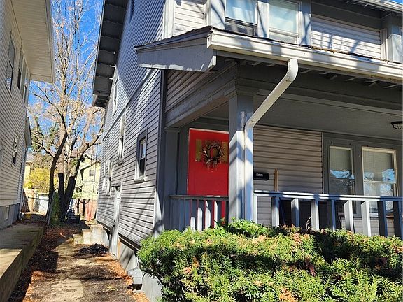3rd image of 533 Kenwood Ave