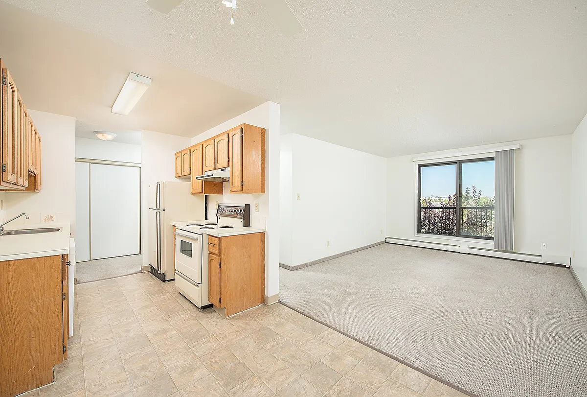The Manning — Photo 3