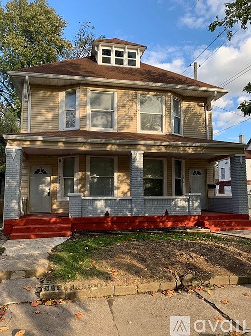 1st image of 1053 Villa Ave #1053