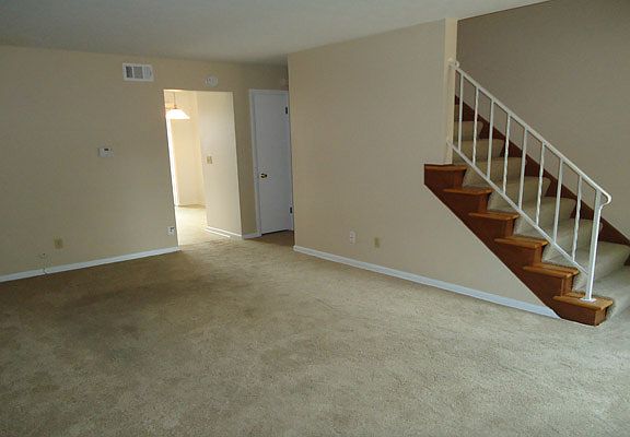 4th image of 1798 Willoway Cir S