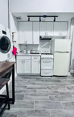 Rented by The Gonzalez Property Group LLC | media 11