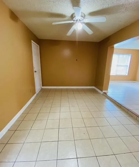 8151 La Marne Dr — Photo 4
