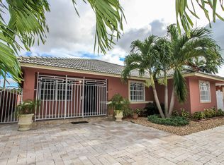 776 SE 8th Pl, Hialeah, FL 33010