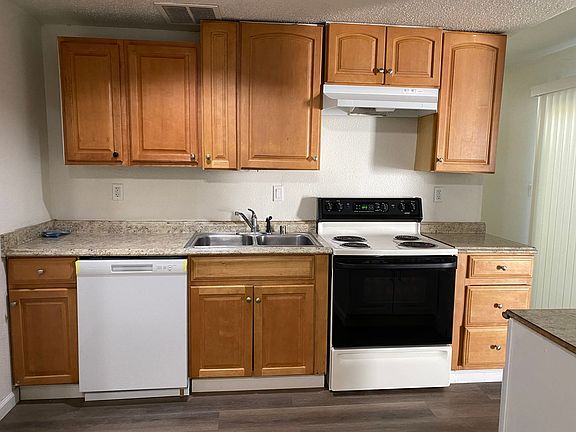 5th image of 7211 Kelley Dr