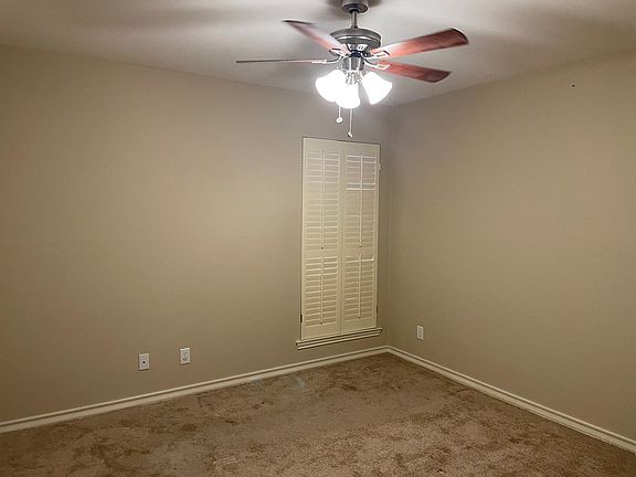 4th image of 5523 Fairway Dr