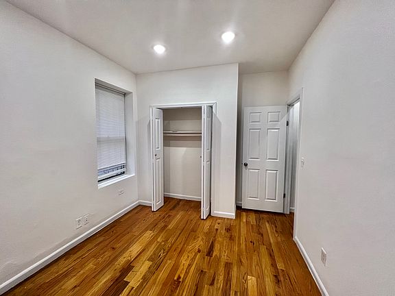 4th image of 3440 Broadway #1FF