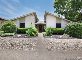 134 Bolerio Dr, Universal City, TX 78148