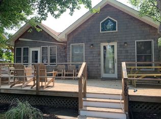 360 Dehnhoff Walk, Ocean Beach, NY 11770