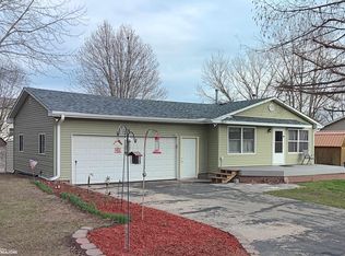 1505 Southview Cir, Fairfield, IA 52556