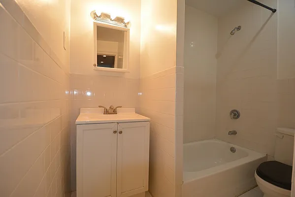 Rented by Keller Williams NYC | media 8