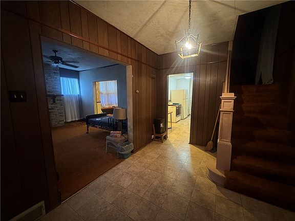 4th image of 4052 Franklin Rd