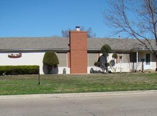 524 W Main St, Crowley, TX 76036