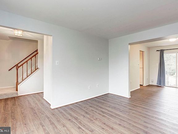 4th image of 12236 Nutmeg Ct