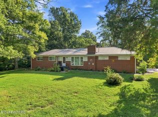 109 Dartmouth Cir, Oak Ridge, TN 37830