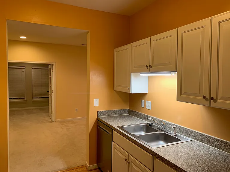 1644 New Haven Pl — Photo 16