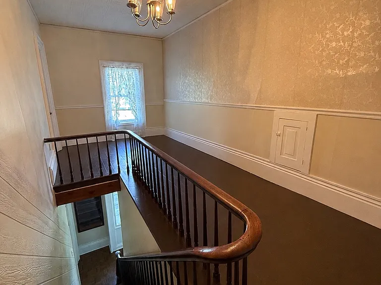 103 S Main St #C — Photo 9