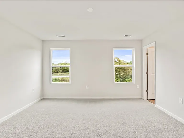 215 Olympus Rd — Photo 15