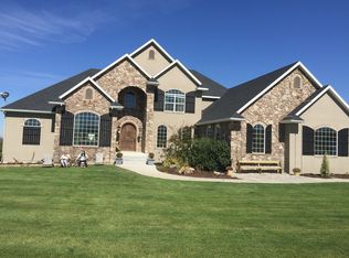 8085 S Black Hawk Dr, Idaho Falls, ID 83406