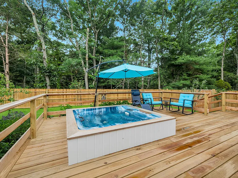 10 Harbor View Ln — Photo 20