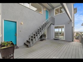 16779 S Pacific Ave, Sunset Beach, CA