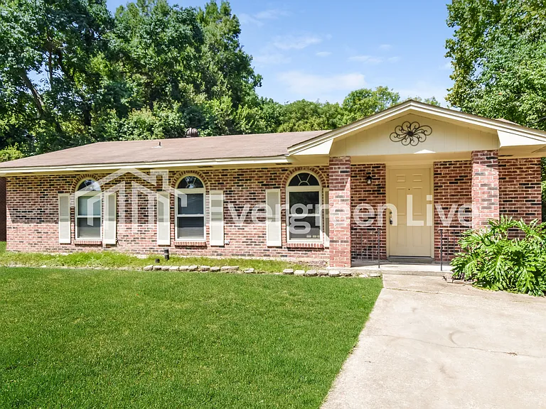 625 Durward Dr — Photo 1