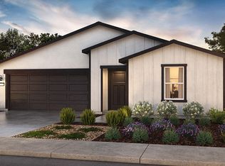 708 W Woodlawn Ave, Woodlake, CA 93286