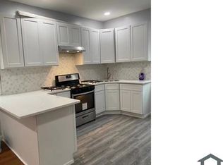 3695 Secor Ave #1, Bronx, NY 10466