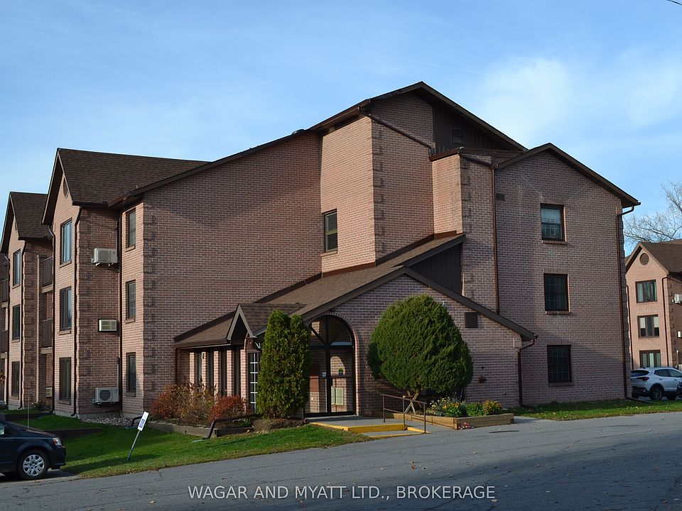 1st image of 9 Centre St S #305