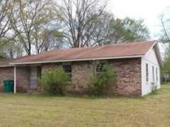(undisclosed Address), Russellville, AR 72801