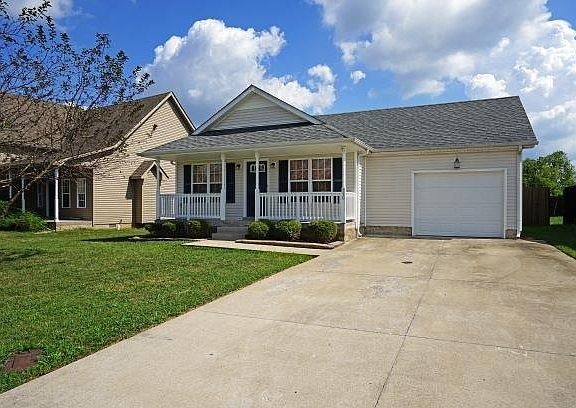 3rd image of 550 Fox Trot Dr
