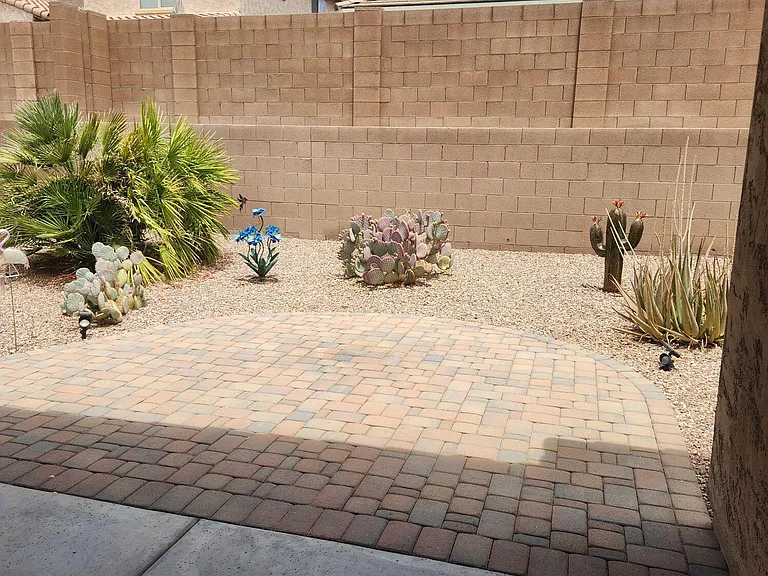 18418 W Getty Dr — Photo 6