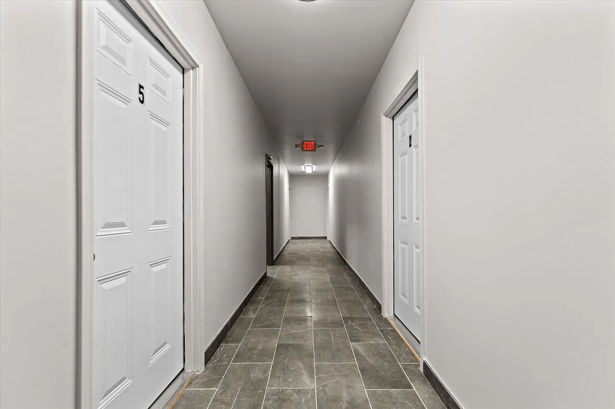 1 bed, $950 — Photo 4