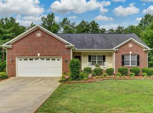 260 Cedar Ln, Reidsville, NC 27320