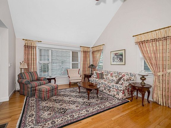 3rd image of 22 Town Village Dr #22