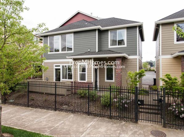 868 NW Council Dr
