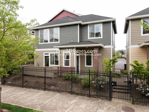 868 NW Council Dr, Gresham, OR 97030