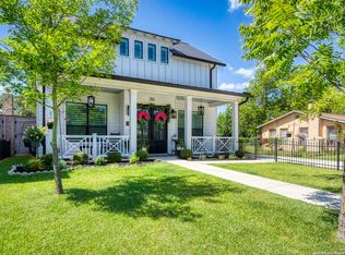 311 Hickman St, Boerne, TX 78006